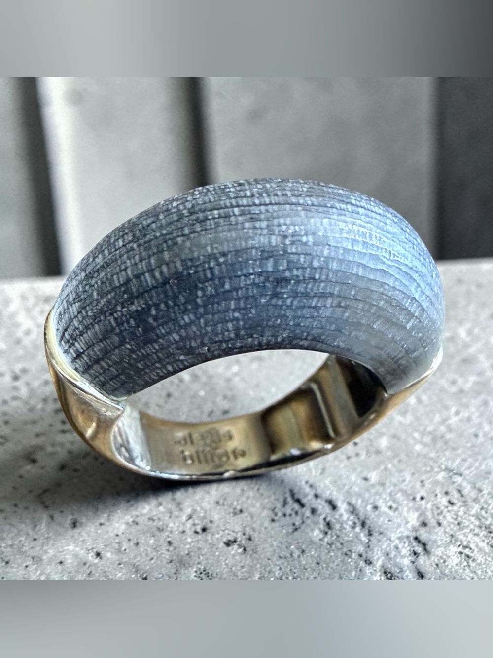 Alexis Bittar Blue Textured Lucite Dome Ring Size 8 Designer Statement